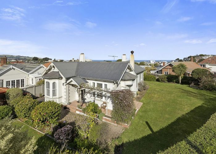  at 41 Sandringham Street, Saint Clair, Dunedin, Otago
