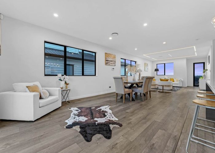  at 12  Glann Lane, Flat Bush, Manukau City, Auckland