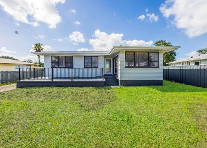  at 16 Eastburn Street, Papakura, Papakura