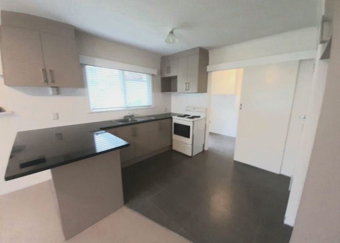  at 4/26 Rogan Street, Mount Roskill, Auckland City, Auckland