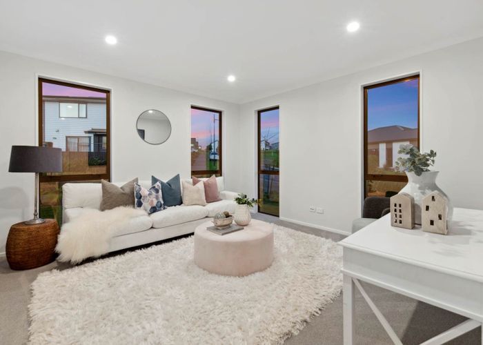  at 11 Emerald Avenue, Karaka, Franklin, Auckland