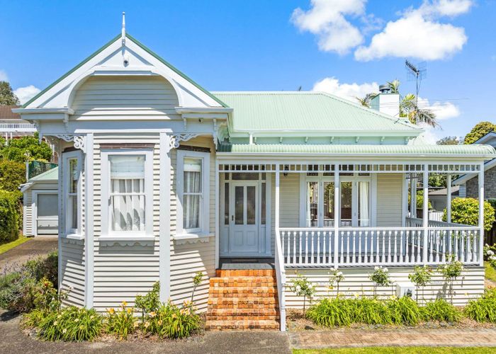  at 25 Cornwall Park Avenue, Epsom, Auckland City, Auckland