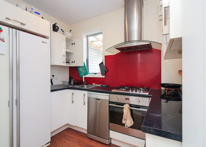  at 4 Meadows Avenue, Waiwhetu, Lower Hutt, Wellington