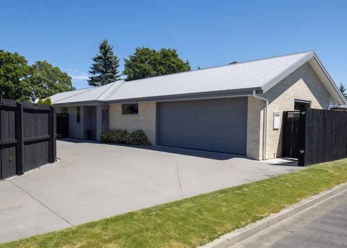  at 22 Elmwood Grove, Tinwald, Ashburton