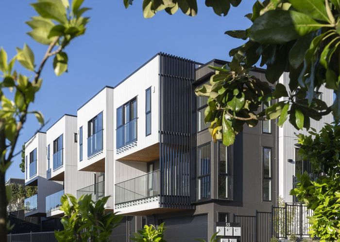  at 33D St Peters Street, Northcote, North Shore City, Auckland