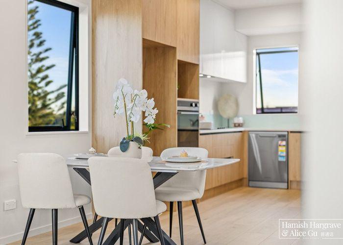  at 1/58 Hamlin Road, Mount Wellington, Auckland City, Auckland