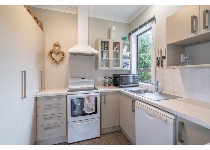  at 15 Thornbury Waimatuku Road, Riverton