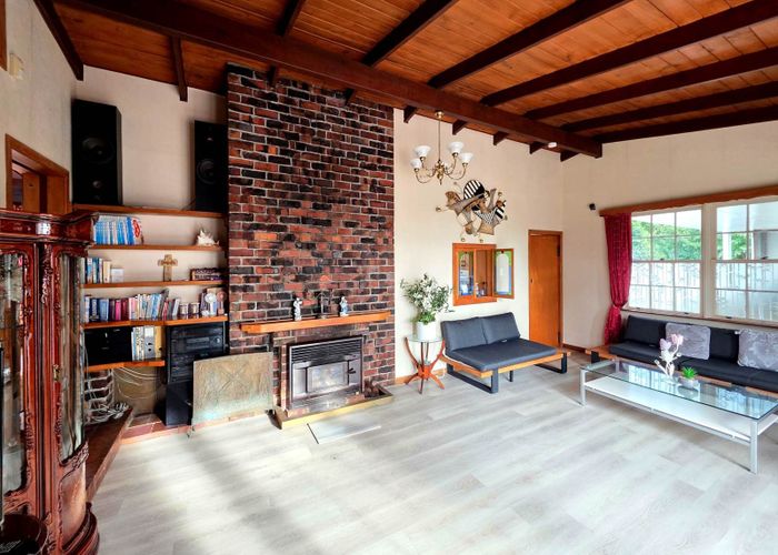  at 414 Don Buck Road, Massey, Waitakere City, Auckland