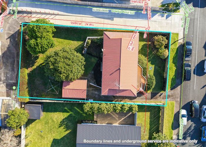  at 52 Awaruku Road, Torbay, North Shore City, Auckland
