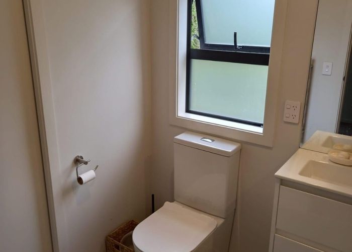  at 10/240 Stokes Valley Road, Stokes Valley, Lower Hutt, Wellington