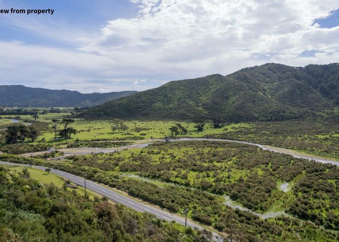  at 495 Coast Road, Wainuiomata