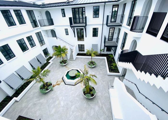  at 204/2 Tagalad Road, Mission Bay, Auckland City, Auckland