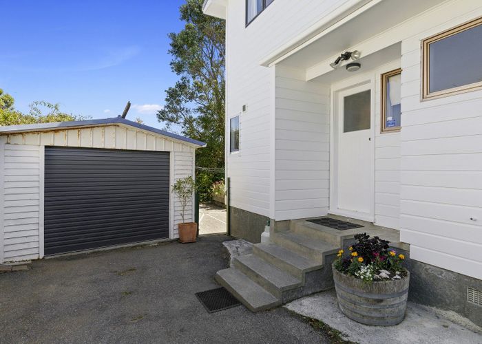  at 10 Otira Grove, Kelson, Lower Hutt