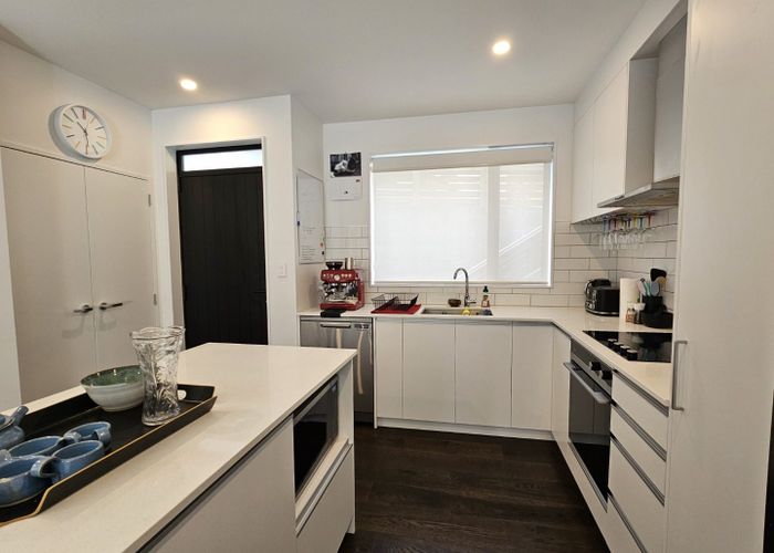  at 4/71 Raukawa Street, Stokes Valley, Lower Hutt, Wellington