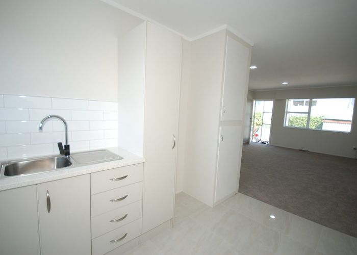  at 4/20 Campbell Road, Onehunga, Auckland City, Auckland