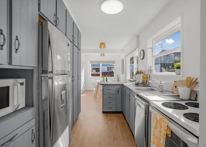  at 19 California Drive, Totara Park, Upper Hutt, Wellington