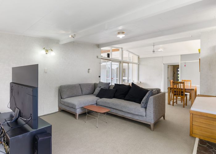  at 89 Hill Road, Hillpark, Auckland