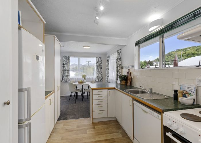  at 238 Major Drive, Kelson, Lower Hutt