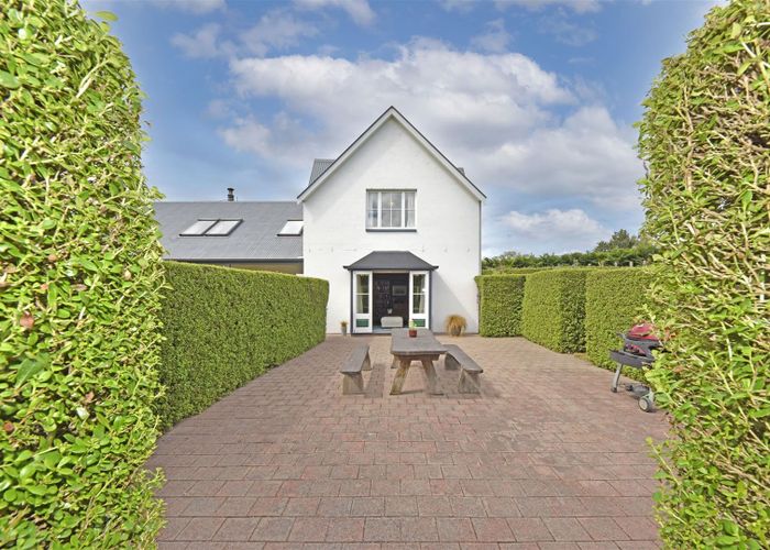  at 8 Whitewood Crescent, Christchurch