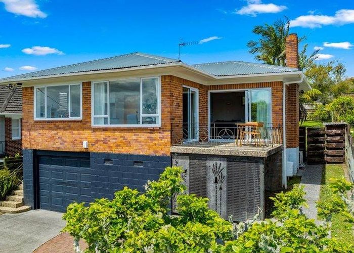  at 3 Hepper Street, New Lynn, Auckland
