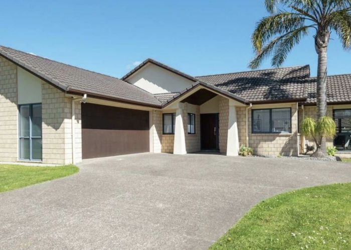  at 7 Gilford Place, East Tamaki Heights, Auckland