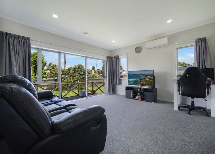  at 97 Russell Road, Manurewa, Auckland