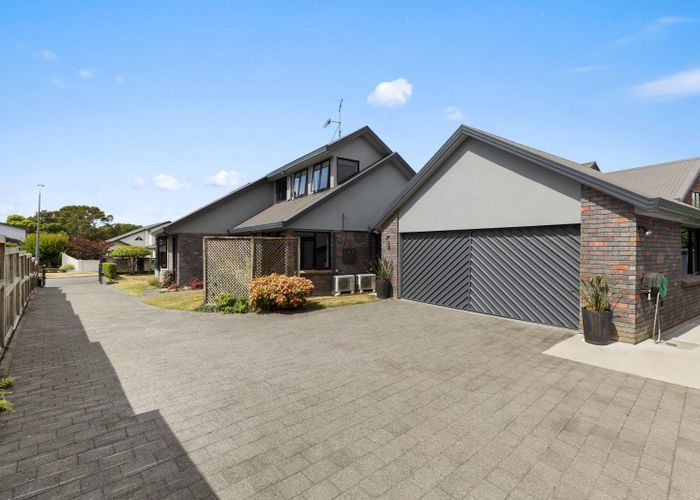  at 7 Sycamore Place, Pukete, Hamilton, Waikato