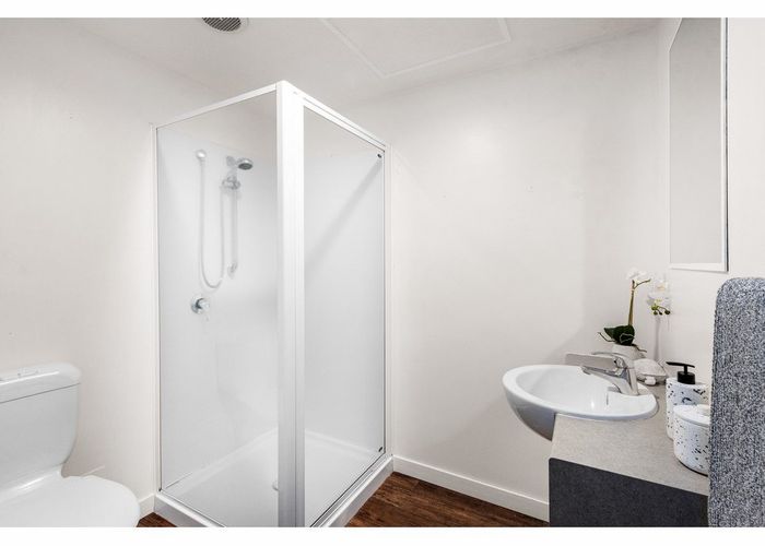  at 16/30 Mathesons Road, Phillipstown, Christchurch