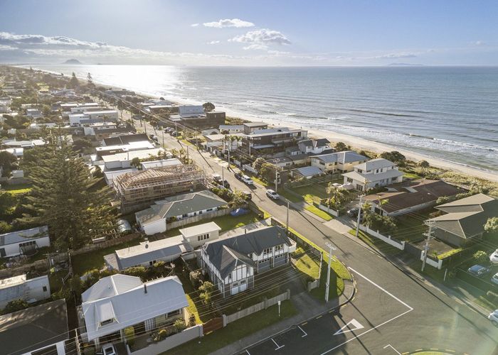  at 70 Karewa Parade, Papamoa Beach, Tauranga, Bay Of Plenty