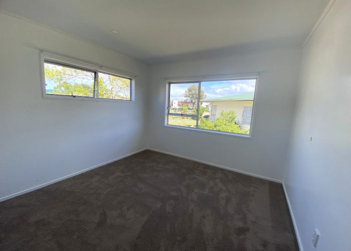  at 26 Orly Avenue, Mangere, Auckland