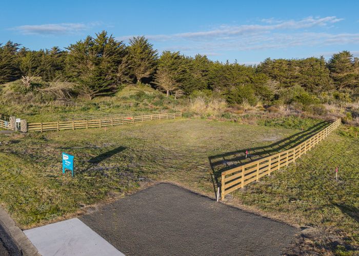  at 184 Park Avenue, Waitarere Beach, Horowhenua, Manawatu / Whanganui