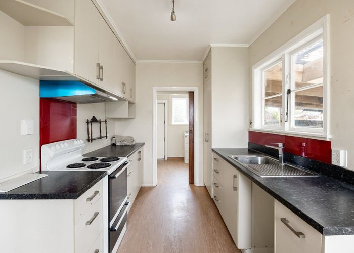  at 7 Fox Street, Hamilton East, Hamilton, Waikato