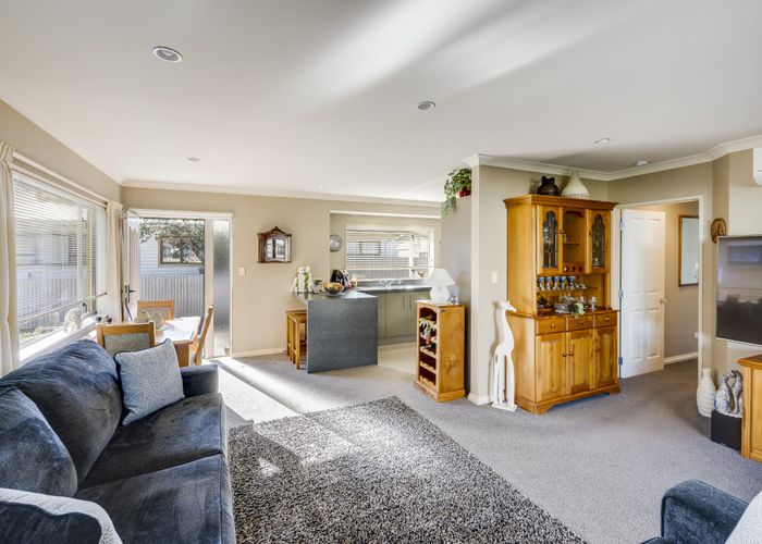  at 142b Gloucester Street, Taradale, Napier, Hawke's Bay