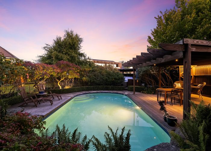  at 14 Regents Park Drive, Casebrook, Christchurch City, Canterbury