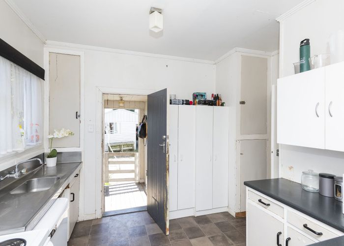  at 2 Collins Street, Te Hapara, Gisborne