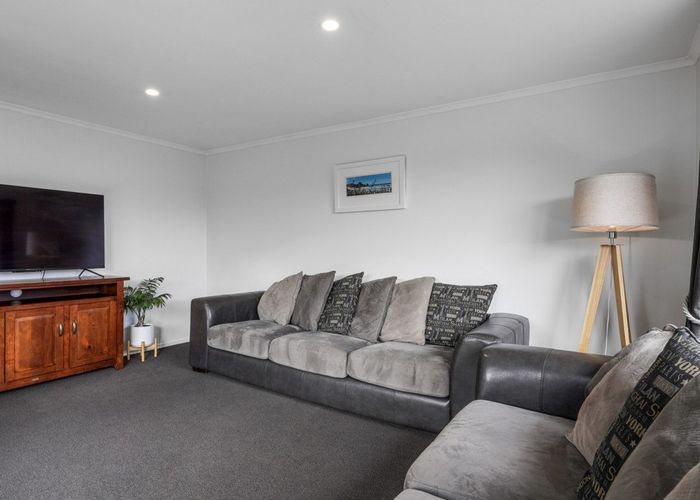  at 2 / 9 Cassidy Place, Belfast, Christchurch City, Canterbury