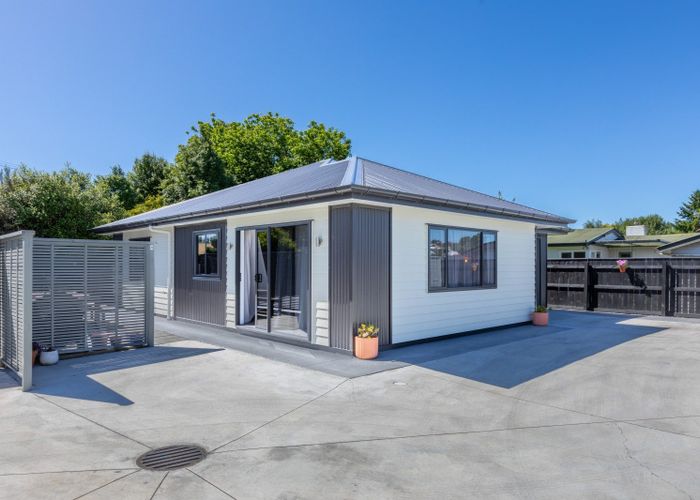  at 4 Vernon Terrace, Hillsborough, Christchurch