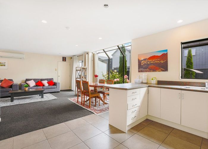  at 2/44 London Street, Richmond, Christchurch