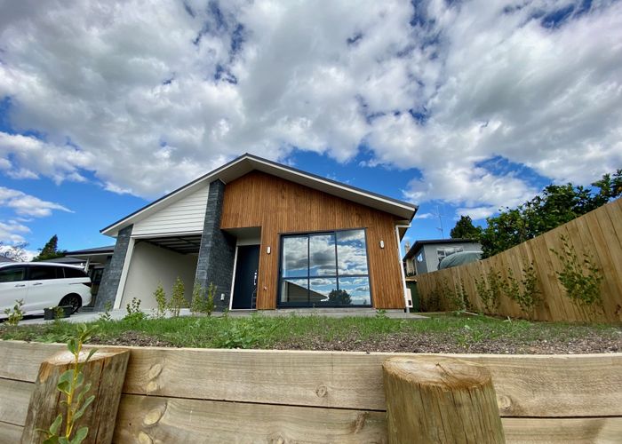  at 1/7 Corrin Street, Melville, Hamilton