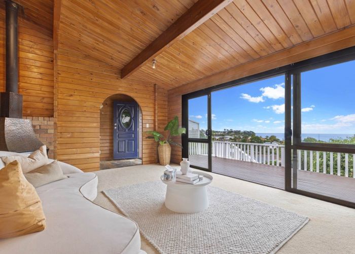  at 58 Francis Curtis Avenue, Blockhouse Bay, Auckland