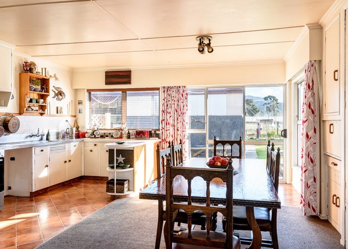  at 99 Lodder Lane, Riwaka