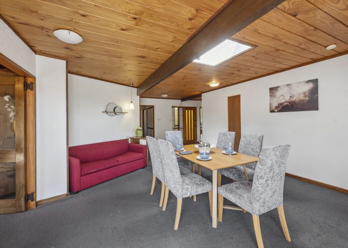  at 11 Aquarius Drive, Kawaha Point, Rotorua, Bay Of Plenty