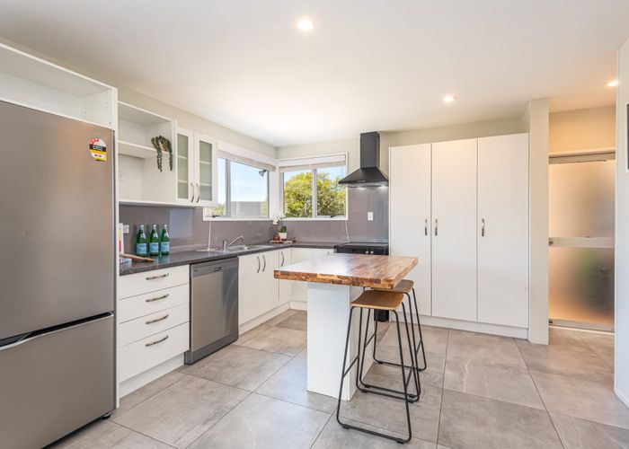  at 52 Woodend Road, Woodend, Woodend