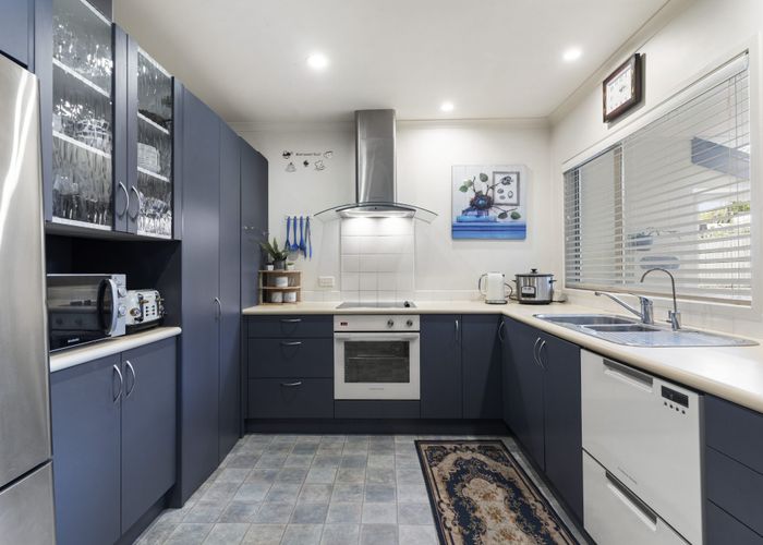  at 26A Park Road, Glenfield, Auckland
