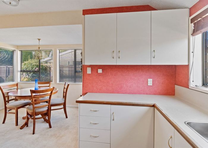  at 1/52 Highsted Road, Bishopdale, Christchurch