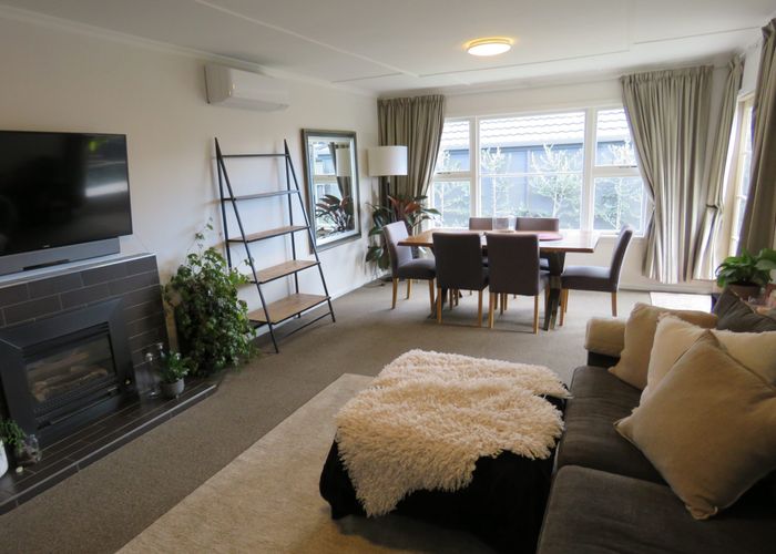  at 1/17 Oakdale Street, Avonhead, Christchurch City, Canterbury