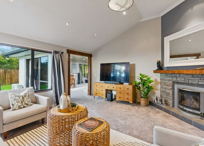  at 5 Cadastral Court, Paraparaumu, Paraparaumu