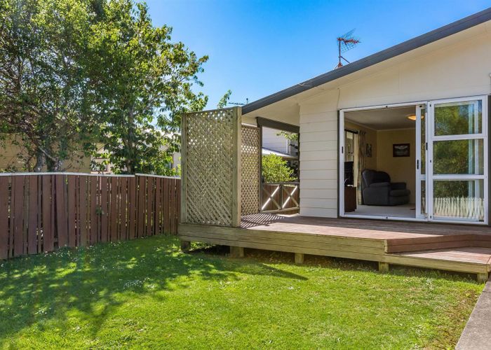 For sale 62 Huanui Street, Ranui Heights, Porirua, Wellington homes.co.nz