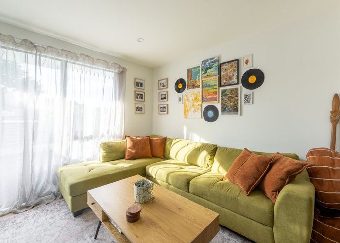  at 4/2 Riversdale Road, Avondale, Auckland City, Auckland