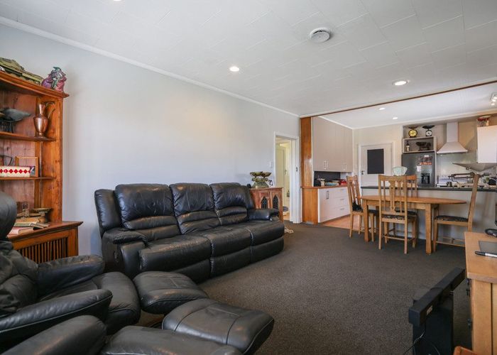  at 16 Bridge Street, Netherby, Ashburton